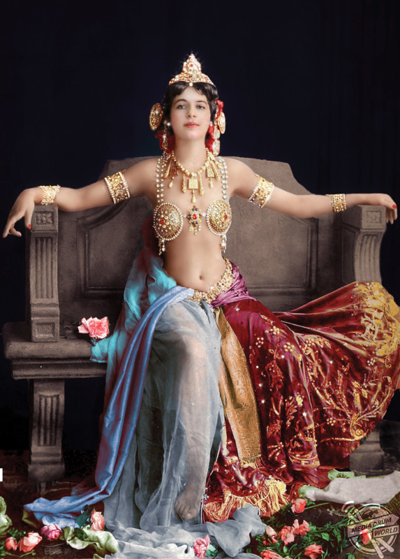 Historic Postcards Show Exotic Dancer Mata Hari Who Was Executed During Wwi For Being German Spy 
