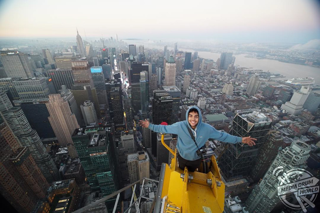 New York Free-Runner Performing Death-Defying Poses On City Skyscrapers ...