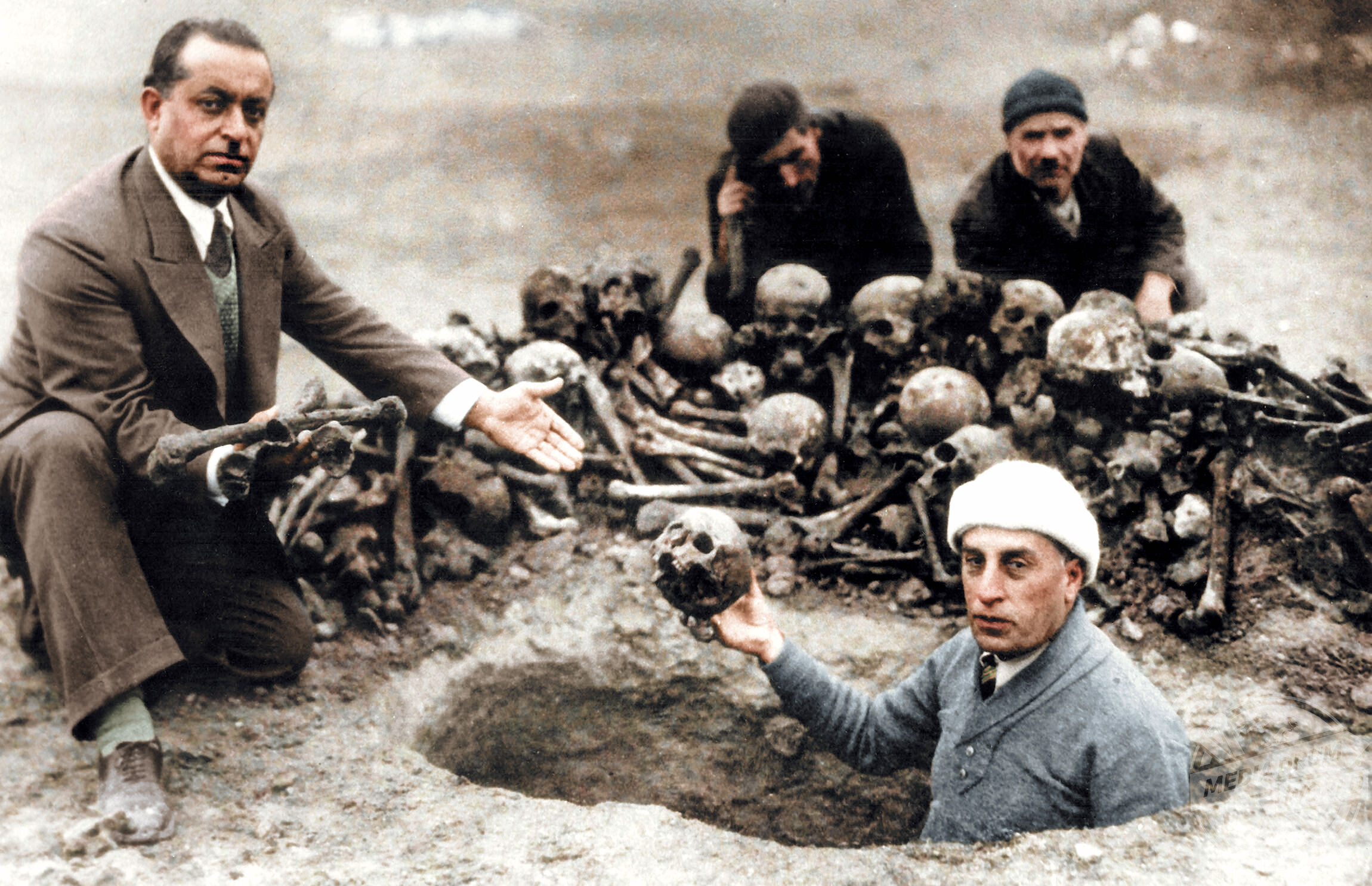 Геноцид что. Геноцид армян в Османской империи 1915. Геноцид армянского Турция 1915. Резня армян в Турции в 1915.
