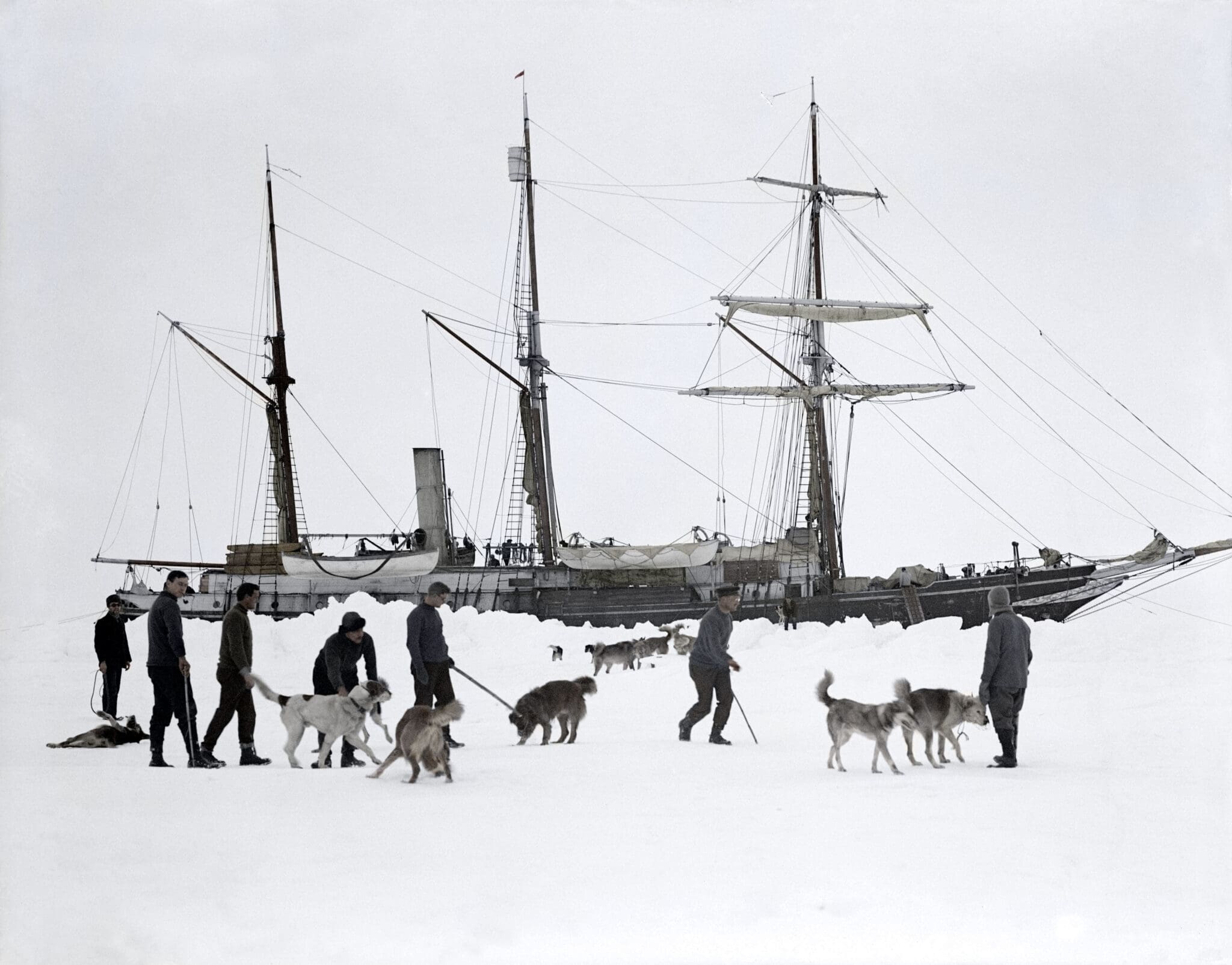 Colourised Shackleton Expedition Media Drum World